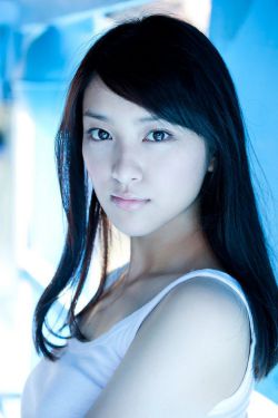 被部长玩弄的人妻HD